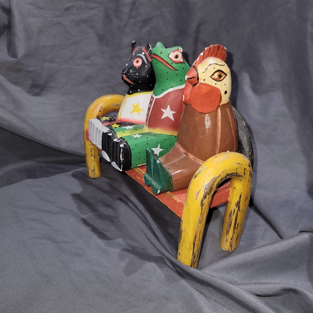 Vtg Hand Carved Folk Art Hand Painted Frog Cat Chicken Sat On A Bench Wooden - Picture 2 of 16